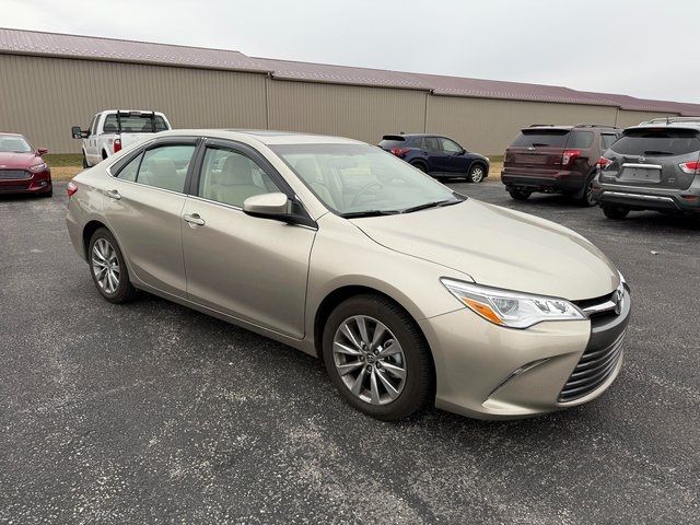 2016 Toyota Camry XSE