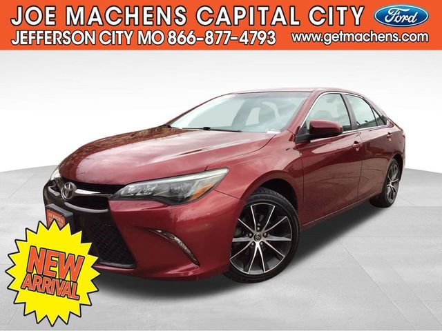 2016 Toyota Camry XSE