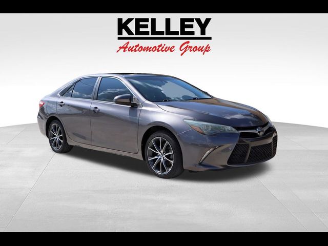 2016 Toyota Camry XSE