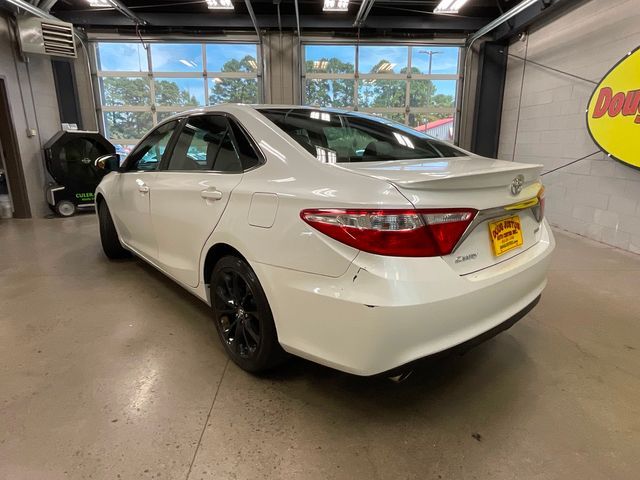 2016 Toyota Camry XSE