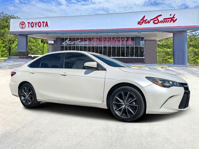 2016 Toyota Camry XSE