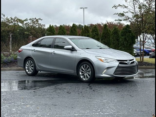 2016 Toyota Camry Hybrid XLE