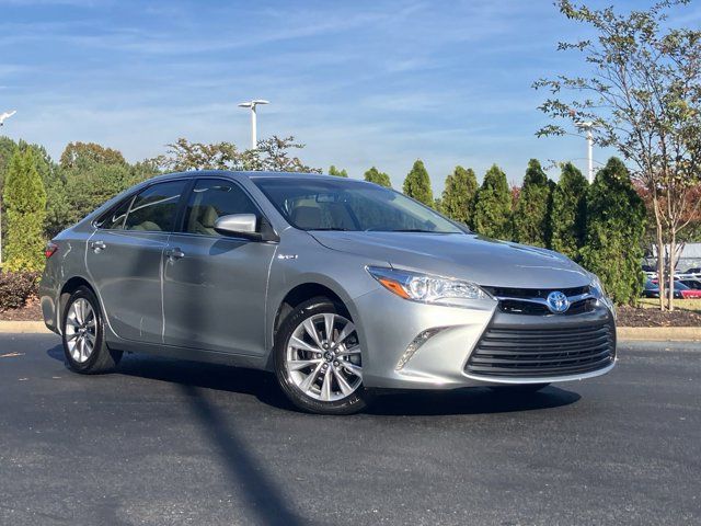 2016 Toyota Camry Hybrid XLE