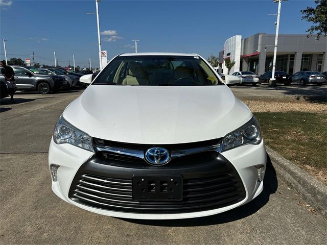 2016 Toyota Camry Hybrid XLE