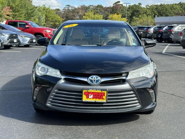 2016 Toyota Camry Hybrid XLE