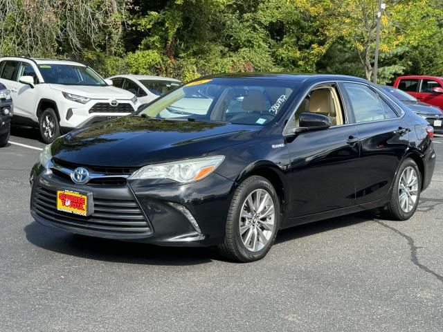 2016 Toyota Camry Hybrid XLE