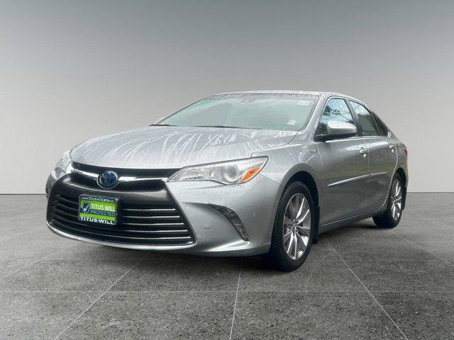 2016 Toyota Camry Hybrid XLE