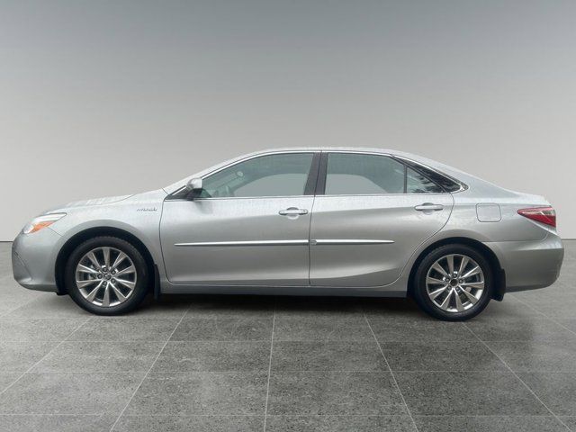 2016 Toyota Camry Hybrid XLE