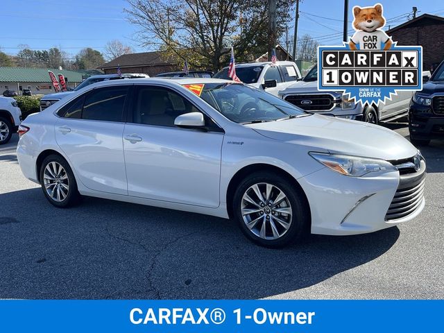 2016 Toyota Camry Hybrid XLE