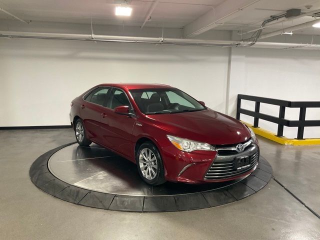 2016 Toyota Camry Hybrid 