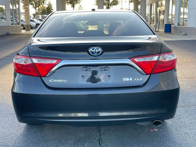 2016 Toyota Camry Hybrid XLE