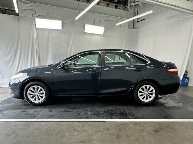 2016 Toyota Camry Hybrid LE