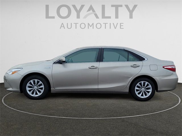 2016 Toyota Camry Hybrid LE