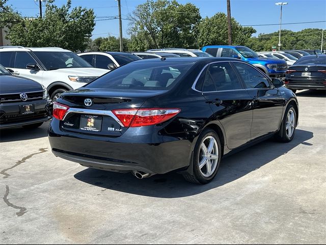 2016 Toyota Camry Hybrid XLE