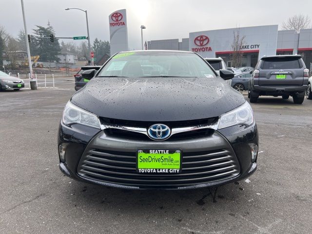 2016 Toyota Camry Hybrid LE