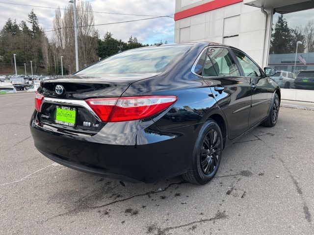 2016 Toyota Camry Hybrid LE