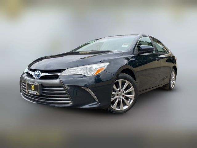 2016 Toyota Camry Hybrid XLE