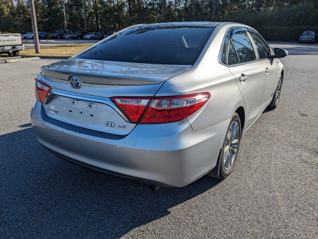 2016 Toyota Camry Hybrid LE