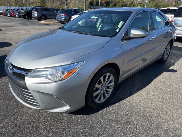 2016 Toyota Camry Hybrid XLE