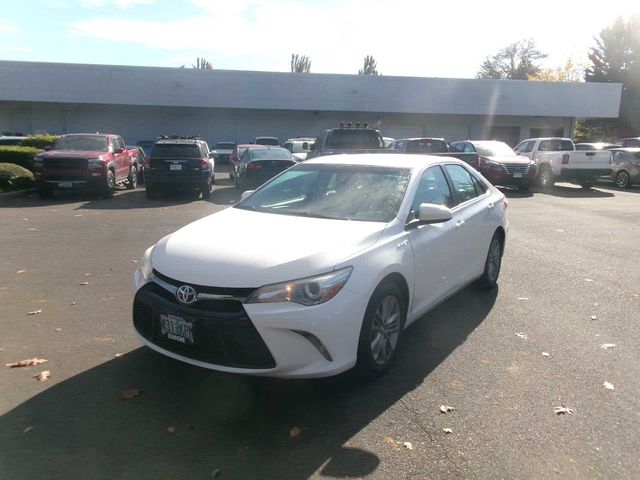 2016 Toyota Camry Hybrid SE