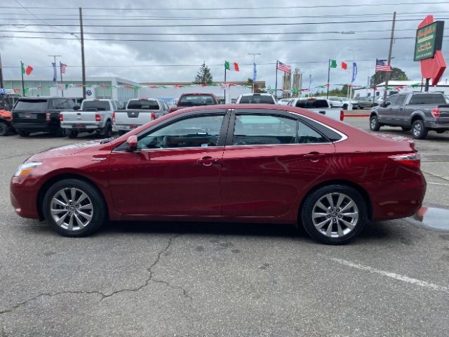 2016 Toyota Camry Hybrid XLE