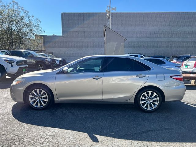 2016 Toyota Camry Hybrid XLE