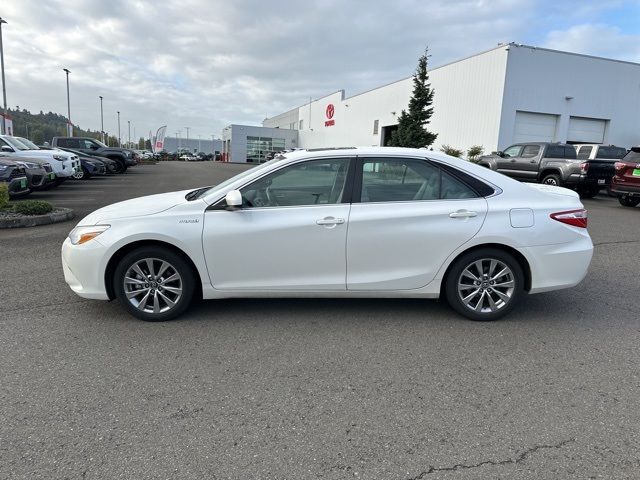 2016 Toyota Camry Hybrid SE