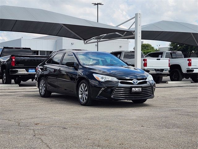 2016 Toyota Camry Hybrid XLE