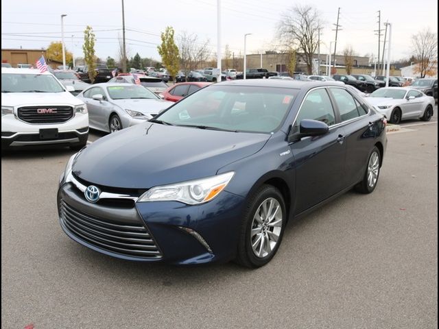 2016 Toyota Camry Hybrid XLE