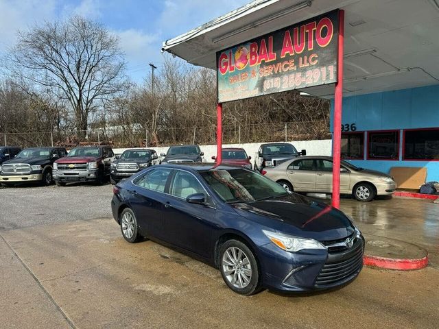 2016 Toyota Camry Hybrid XLE