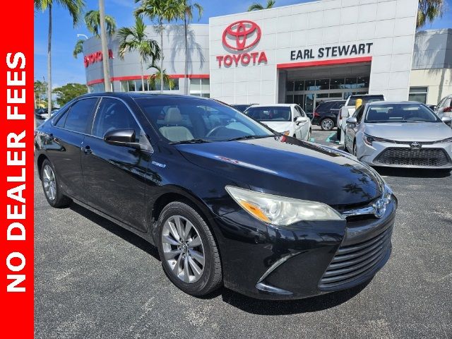 2016 Toyota Camry Hybrid XLE