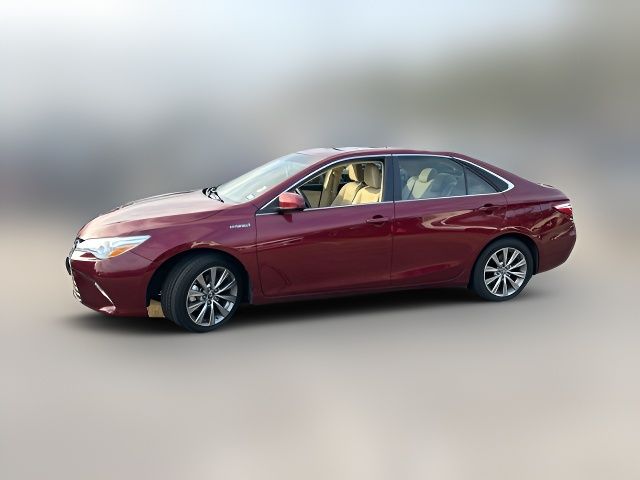 2016 Toyota Camry Hybrid XLE