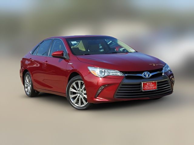 2016 Toyota Camry Hybrid XLE