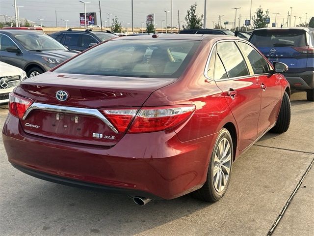 2016 Toyota Camry Hybrid XLE