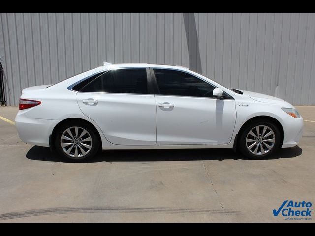 2016 Toyota Camry Hybrid XLE