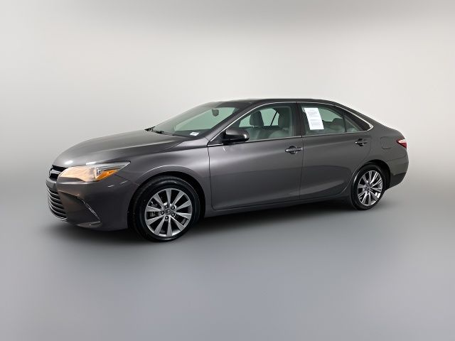 2016 Toyota Camry Hybrid XLE