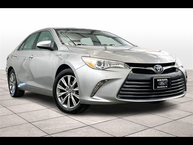 2016 Toyota Camry Hybrid XLE