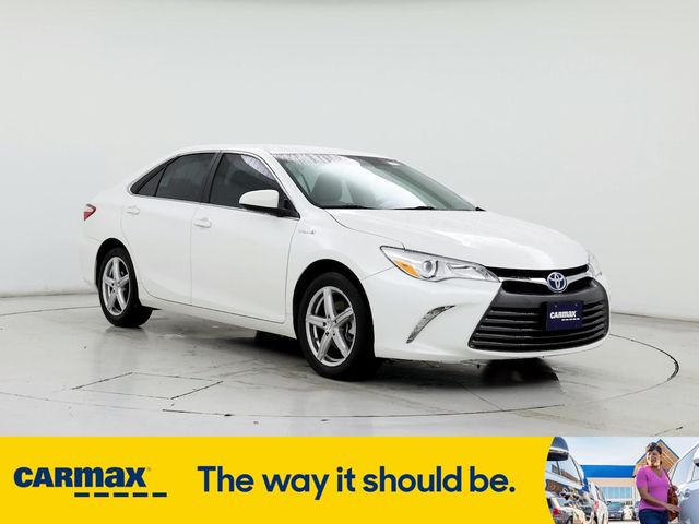 2016 Toyota Camry Hybrid XLE