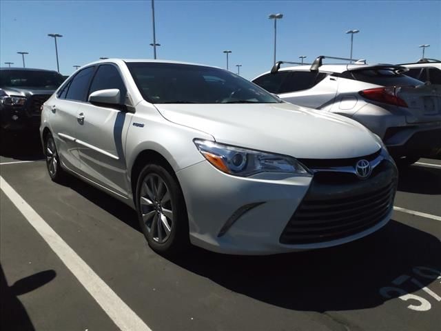 2016 Toyota Camry Hybrid XLE