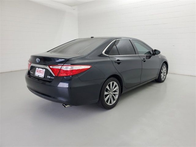 2016 Toyota Camry Hybrid XLE