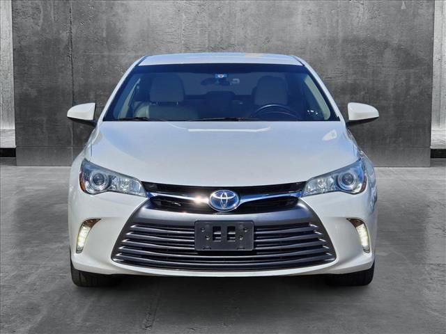 2016 Toyota Camry Hybrid XLE