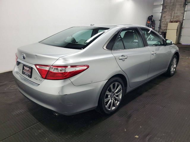 2016 Toyota Camry Hybrid XLE