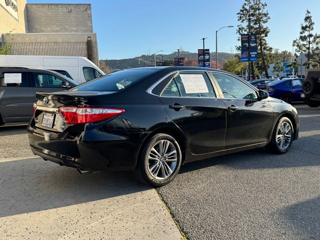 2016 Toyota Camry 