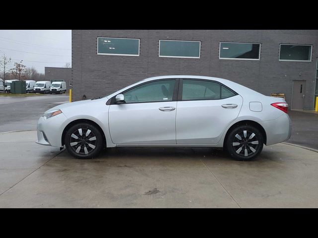 2016 Toyota Corolla LE