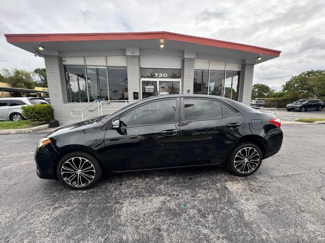 2016 Toyota Corolla S Plus