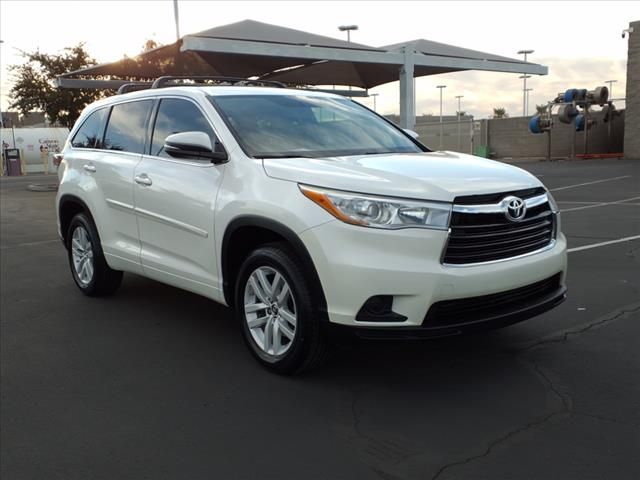 2016 Toyota Highlander 