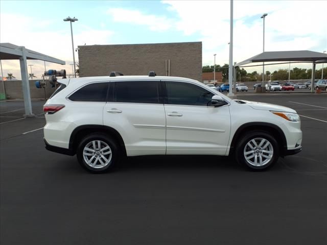 2016 Toyota Highlander 