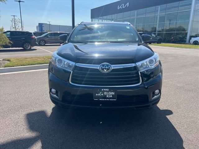 2016 Toyota Highlander Limited Platinum