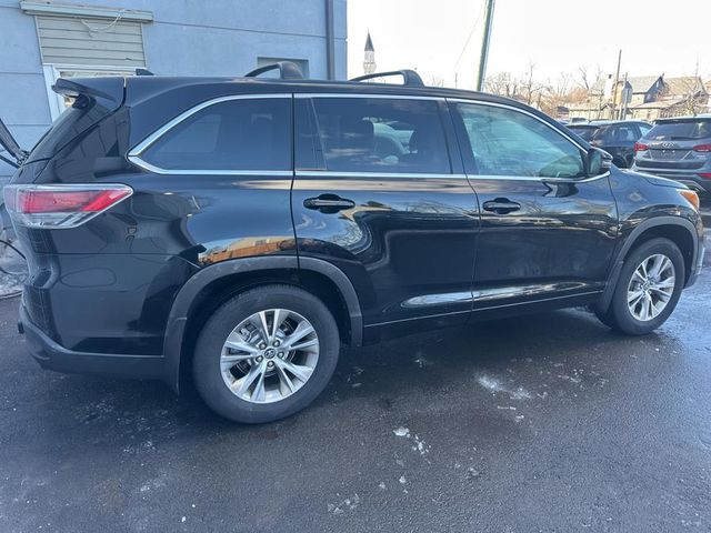 2016 Toyota Highlander LE Plus