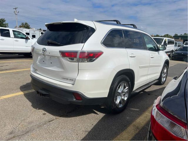 2016 Toyota Highlander 